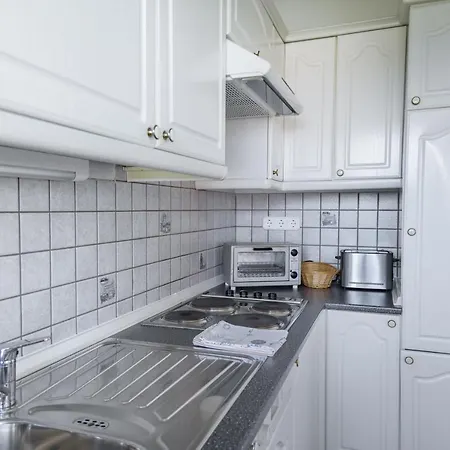 Leilbon Apartmanhaz Daire