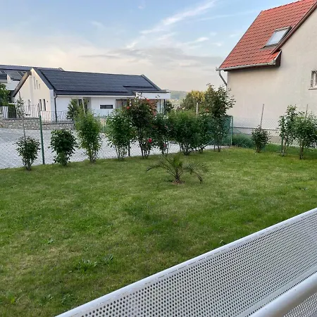 Leilbon Apartmanhaz شقة