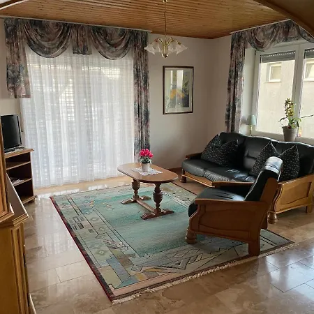 Leilbon Apartmanhaz Daire