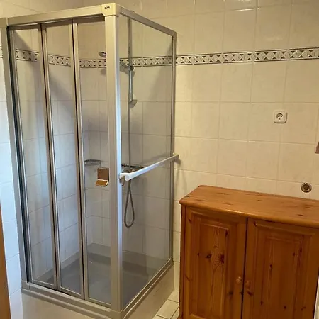Leilbon Apartmanhaz *
