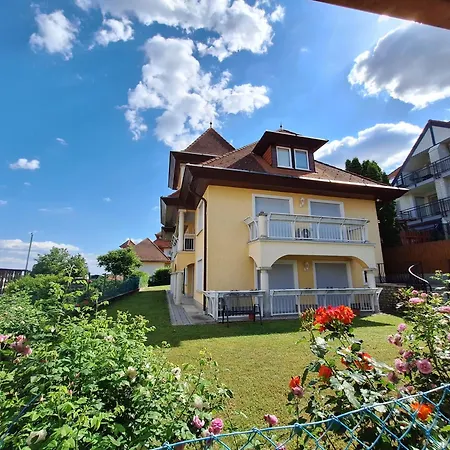 شقة Leilbon Apartmanhaz Hévíz