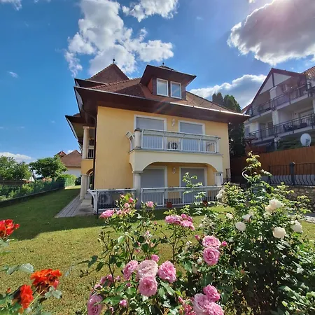 Appartement Leilbon Apartmanhaz Hévíz