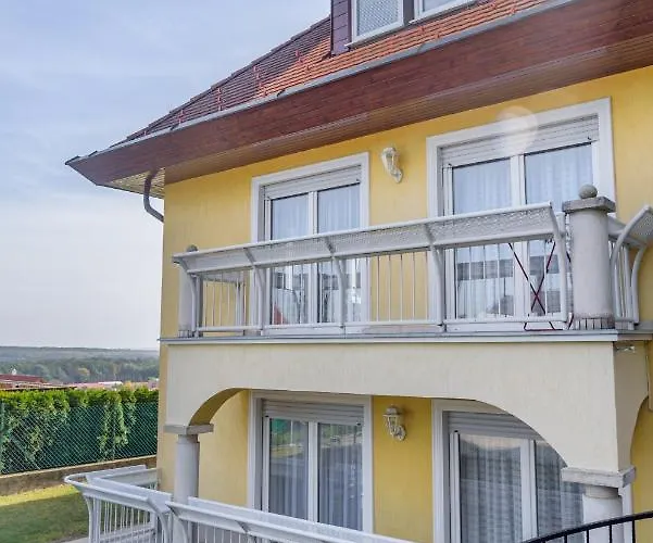Apartment Leilbon