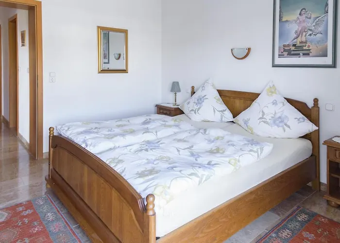 Apartment Leilbon Apartmanhaz *