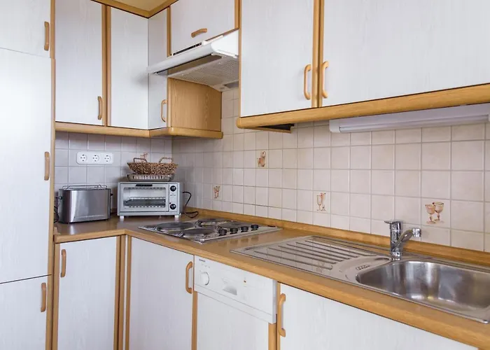 Leilbon Apartmanhaz דירה Hévíz