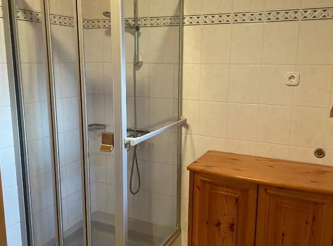 Leilbon Apartmanhaz *