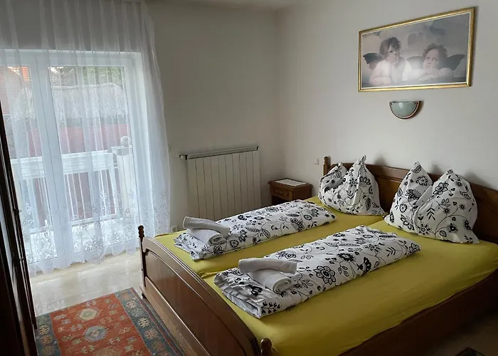 Апартаменты Leilbon Apartmanhaz